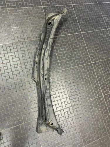 Volvo v50 front windscreen - v50,