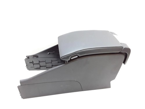 Volvo v70 armrest 2 - volvo,