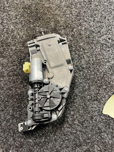 Mercedes benz w206 tailgate - c,