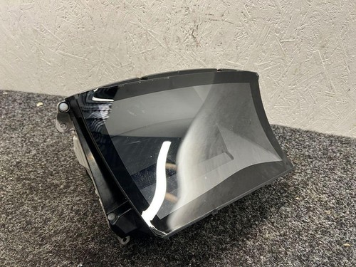 Mercedes benz w206 head up - mercedes-benz, c