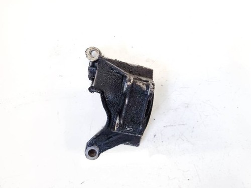 06e145393b engine mount - engine,