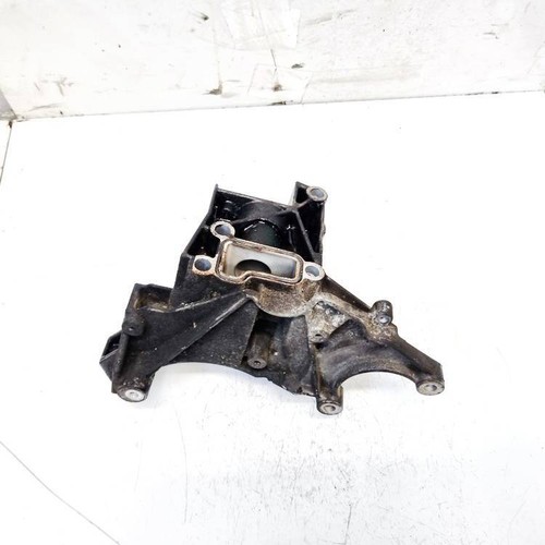 Audi 2006 engine mount - audi,