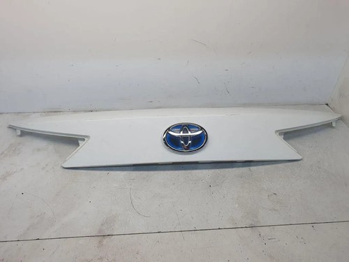Toyota auris e18 license - e18, plate