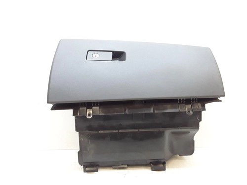 Volvo v70 glove box - volvo,